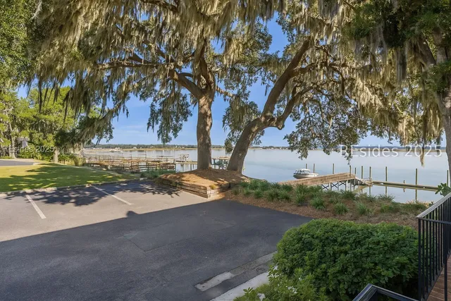 $679,000 | 895 Ribaut Road, Unit A2, Beaufort, SC 29902