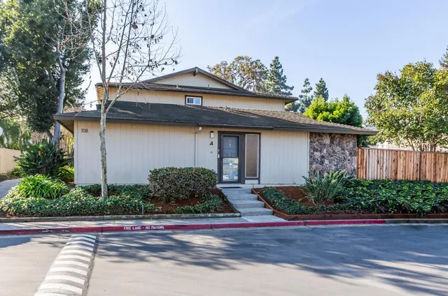 $649,888 | 108 East Middlefield Road, Unit A, Mountain View, CA 94043