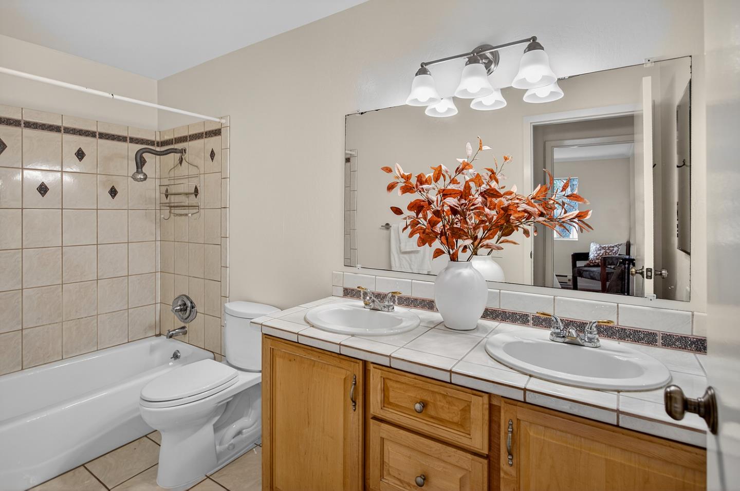 108 East Middlefield Road, Unit A Mountain View, CA 94043 - Photo 12 of 14