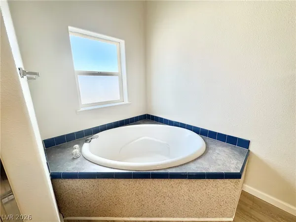 $1,800 | 561 Janet Lane, Unit 6, Pahrump, NV 89060