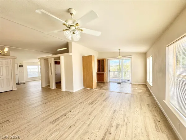 $1,800 | 561 Janet Lane, Unit 6, Pahrump, NV 89060