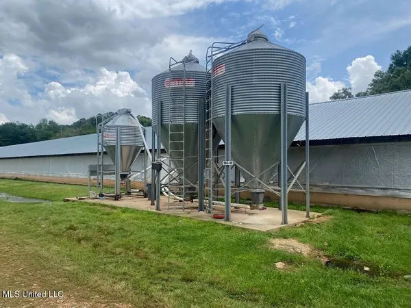 $685,000 | 0 Freeny Road, Carthage, MS 39051