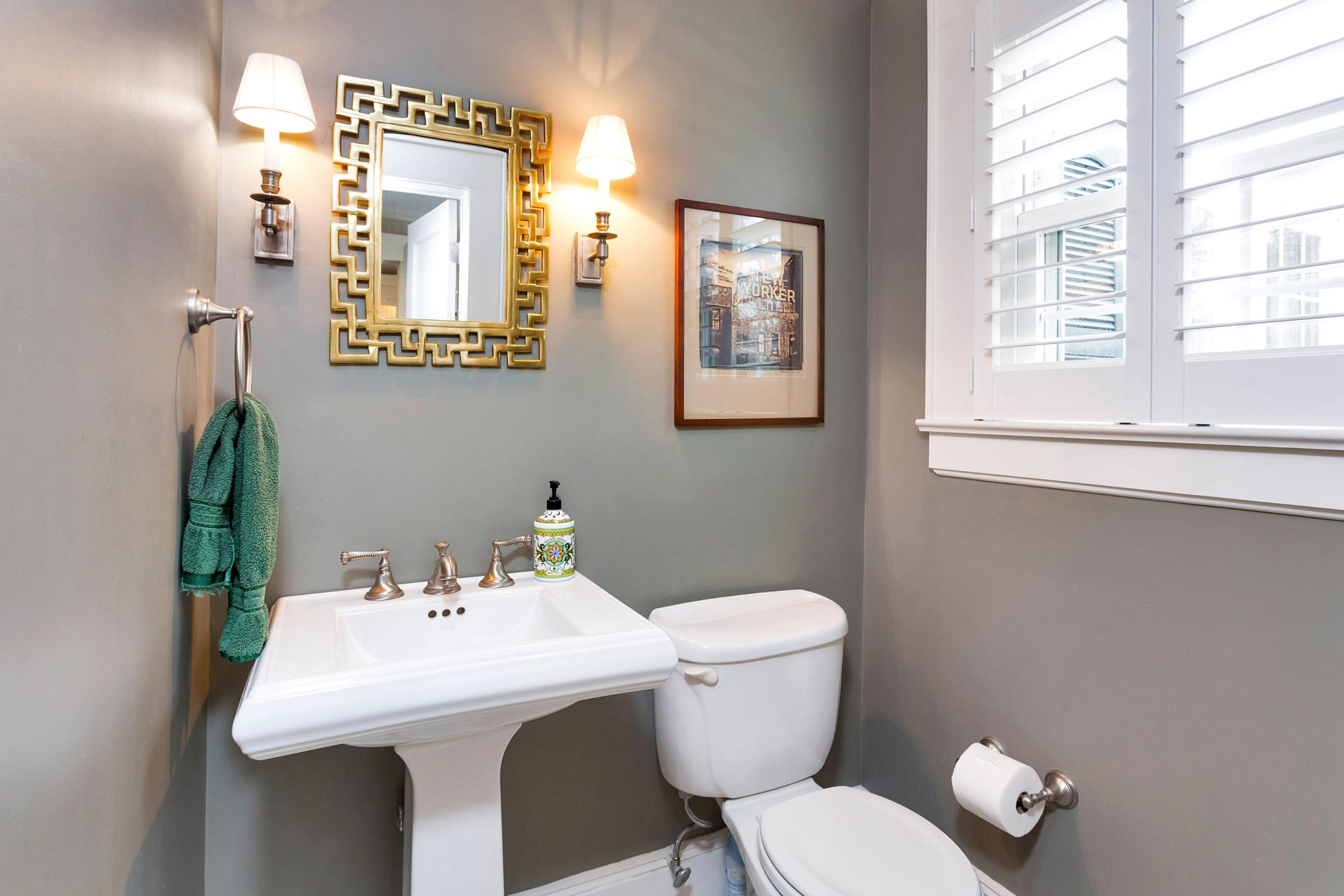 12 Dorchester Lane Riverside, CT 06878 - Photo 28 of 35 a bathroom with a toilet sink and mirror