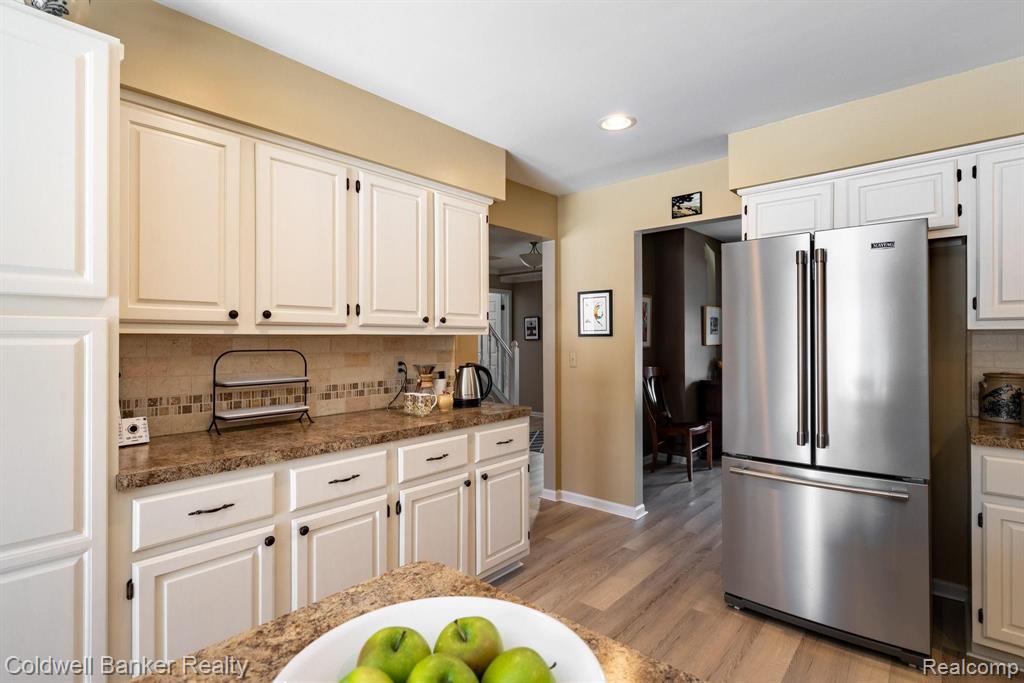 635 Snowmass Drive Rochester Hills, MI 48309 - Photo 9 of 27