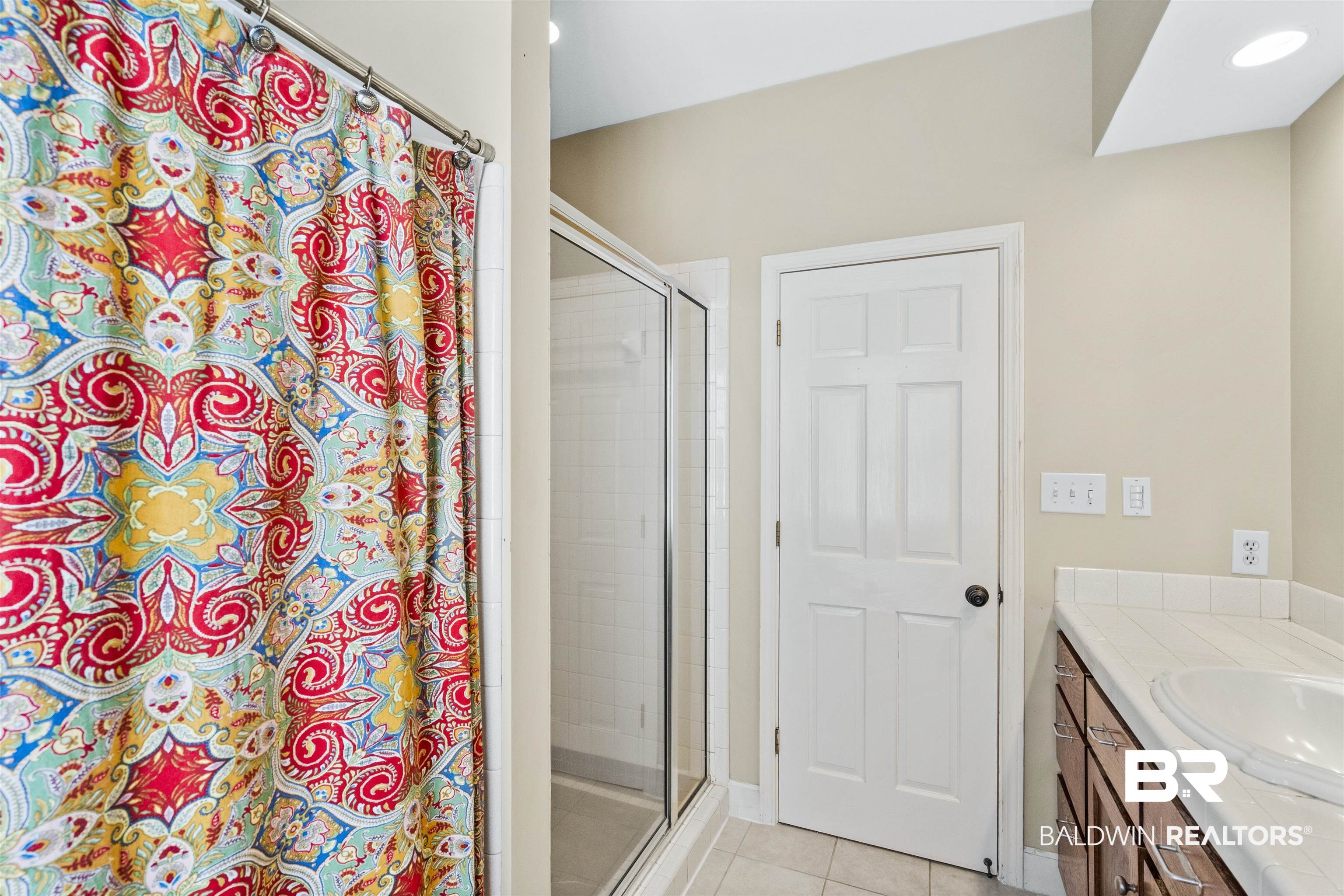 70 South Section Street, Unit 1 Fairhope, AL 36532 - Photo 12 of 21 Primary Bathroom