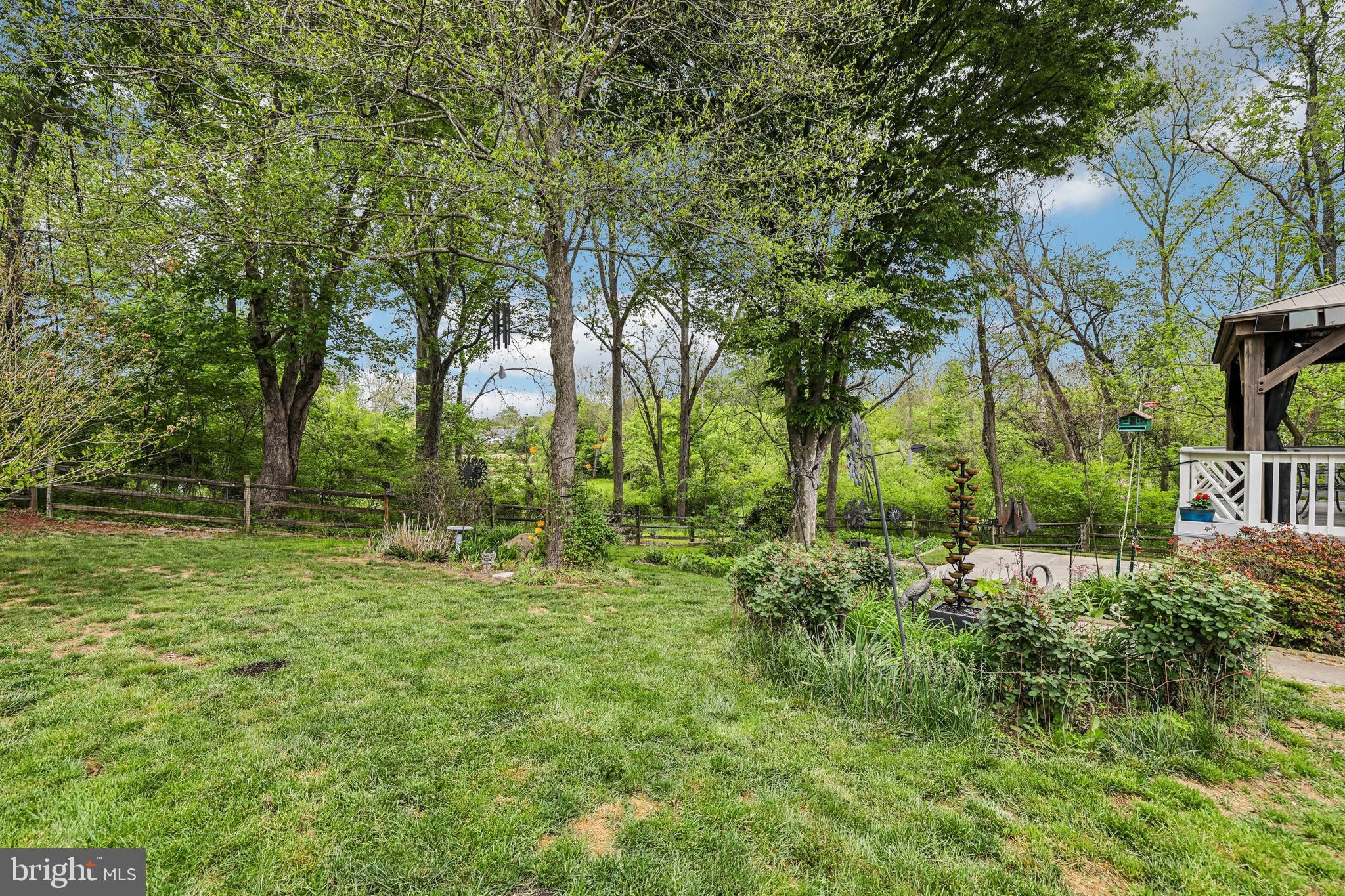 5057 Ten Mills Road Columbia, MD 21044 - Photo 49 of 60 Backyard