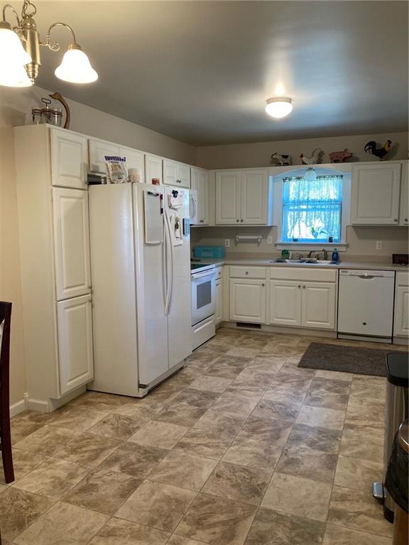 866 Evergreen Road Leechburg, PA 15656 - Photo 2 of 16 Gallery Image 2