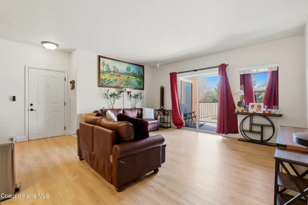 $359,000 | 6800 North Spurwing Loop, Unit 202, Coeur D'Alene, ID 83815