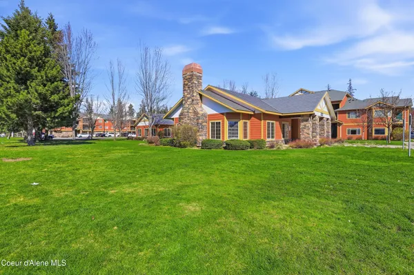 $359,000 | 6800 North Spurwing Loop, Unit 202, Coeur D'Alene, ID 83815