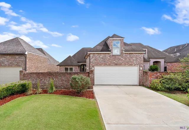 $410,000 | 6086 Tezcuco Court, Gonzales, LA 70737