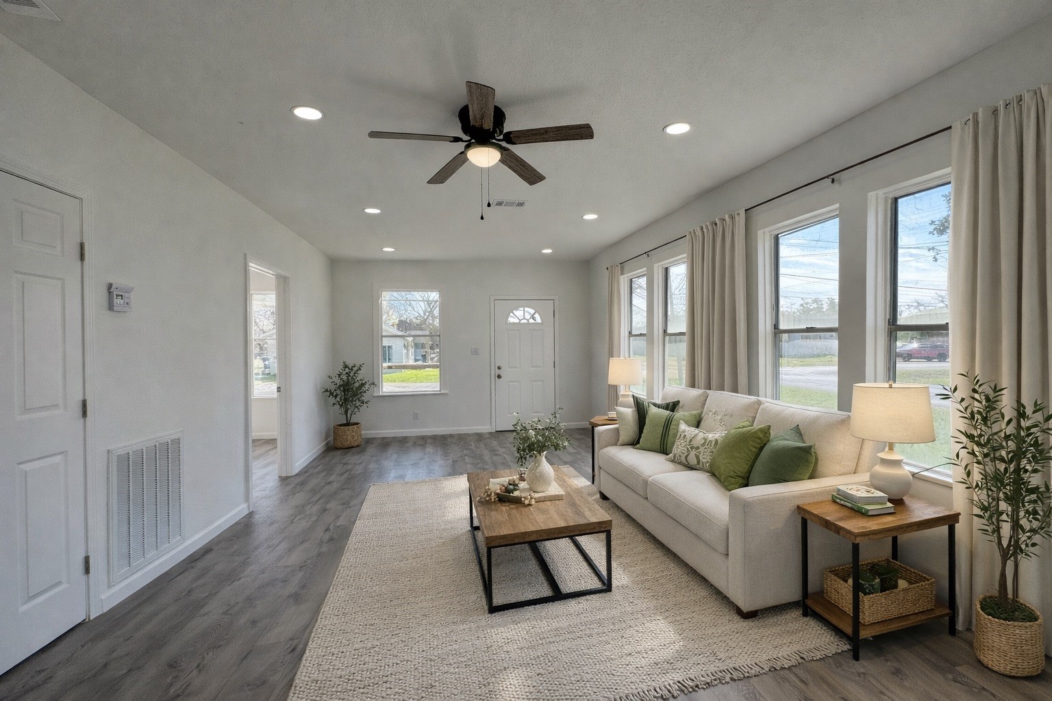 301 East 3rd Street Sweeny, TX 77480 - Photo 1 of 18 Welcome home
Virtually staged to show potential