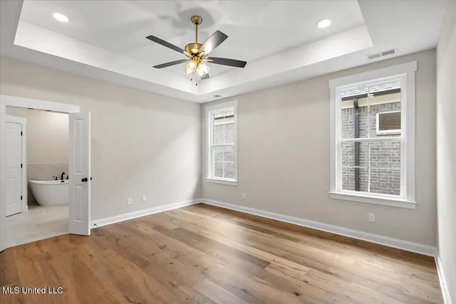 $326,900 | 526 Bolivar Drive, Nesbit, MS 38651