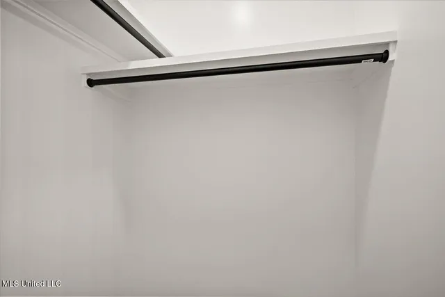 $326,900 | 526 Bolivar Drive, Nesbit, MS 38651