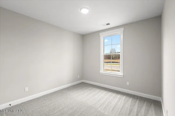 $326,900 | 526 Bolivar Drive, Nesbit, MS 38651