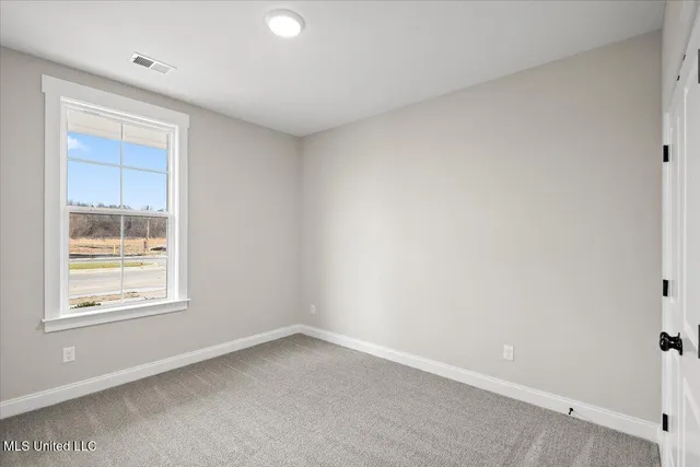 $326,900 | 526 Bolivar Drive, Nesbit, MS 38651