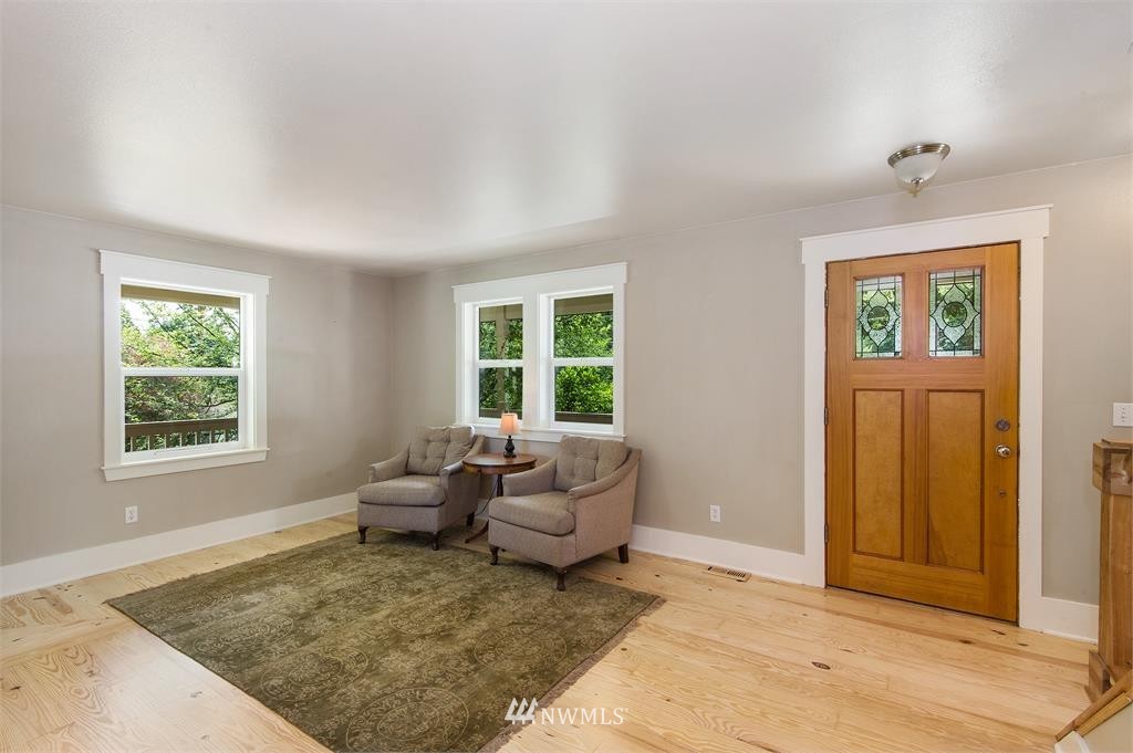 1061 Southwest Harper Road Port Orchard, WA 98367 - Photo 8 of 25 Gallery Image 8