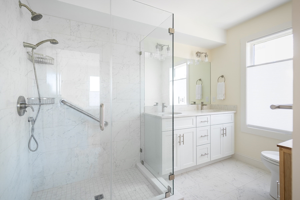 41 Cliff Road, Unit A Gloucester, MA 01930 - Photo 15 of 22