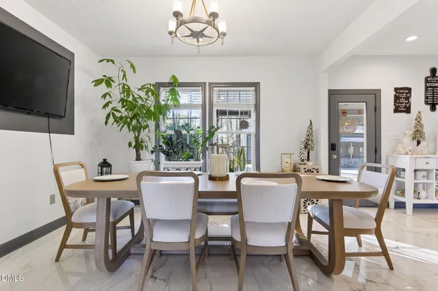 $650,000 | 3486 Highway 70, Smithfield, NC 27577