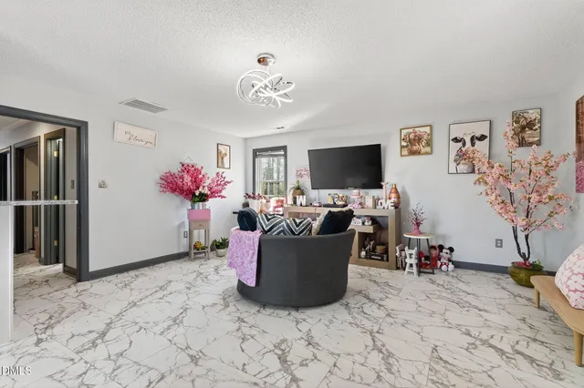 $650,000 | 3486 Highway 70, Smithfield, NC 27577