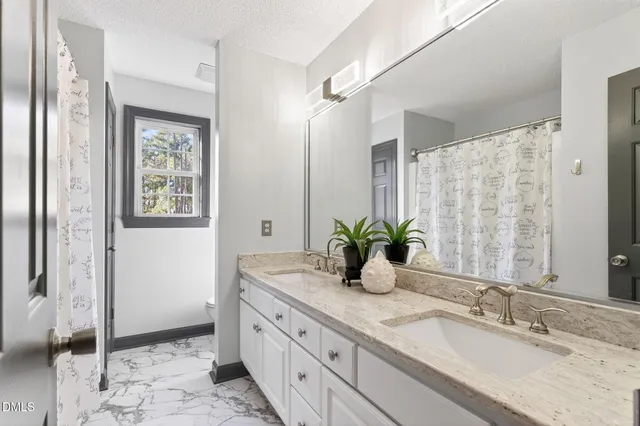 $650,000 | 3486 Highway 70, Smithfield, NC 27577