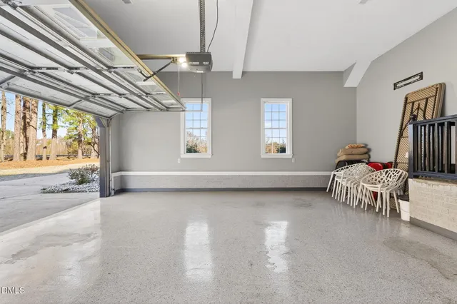 $650,000 | 3486 Highway 70, Smithfield, NC 27577