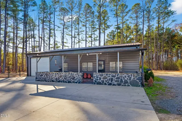$650,000 | 3486 Highway 70, Smithfield, NC 27577