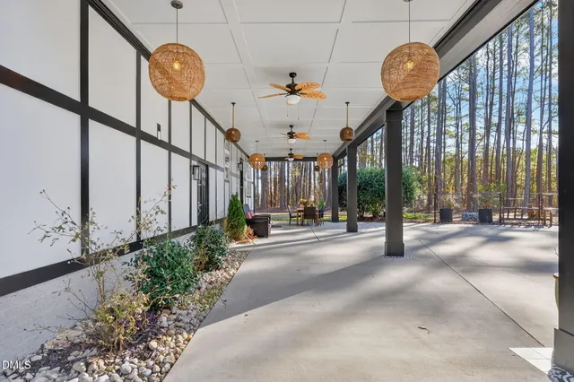 $650,000 | 3486 Highway 70, Smithfield, NC 27577