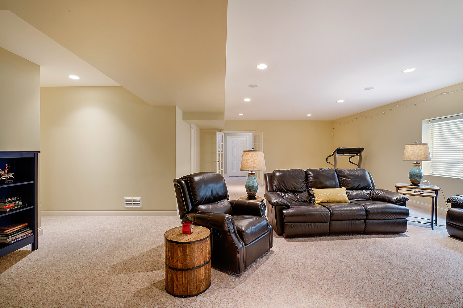 2536 Illinois Road Northbrook, IL 60062 - Photo 22 of 28