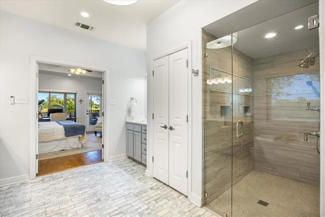 $1,895,000 | 2560 Shady Oaks Circle, Glen Rose, TX 76043