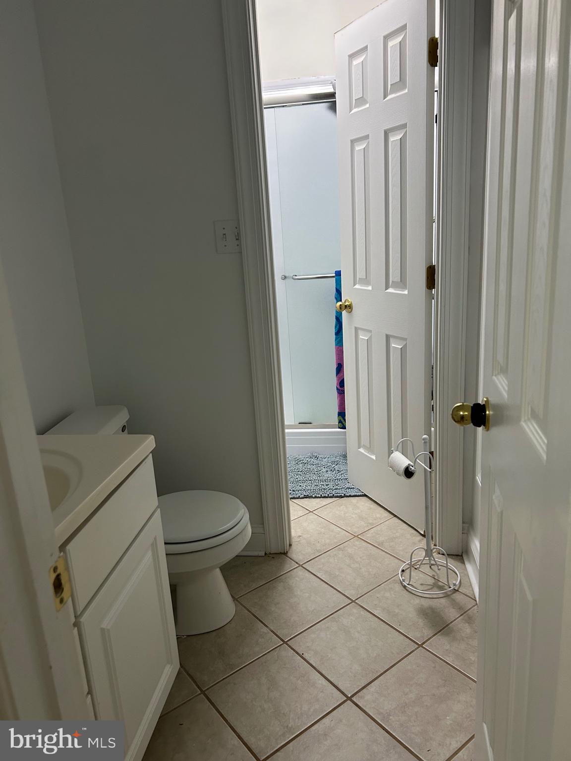 10409 Lees Mill Road Warrenton, VA 20186 - Photo 20 of 57 BATHROOM 2