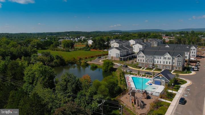 14488 Nebbiolo Drive Gainesville, VA 20155 - Photo 46 of 54 an aerial view of multiple house