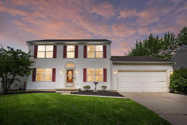 $369,000 | 172 Barry Knoll Drive, Pataskala, OH 43062