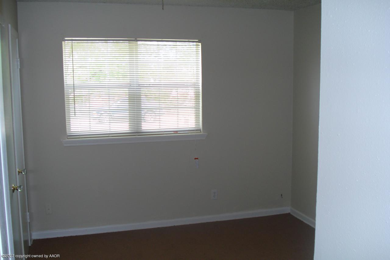 4701 South Fannin Street Amarillo, TX 79110 - Photo 8 of 10 Bd2