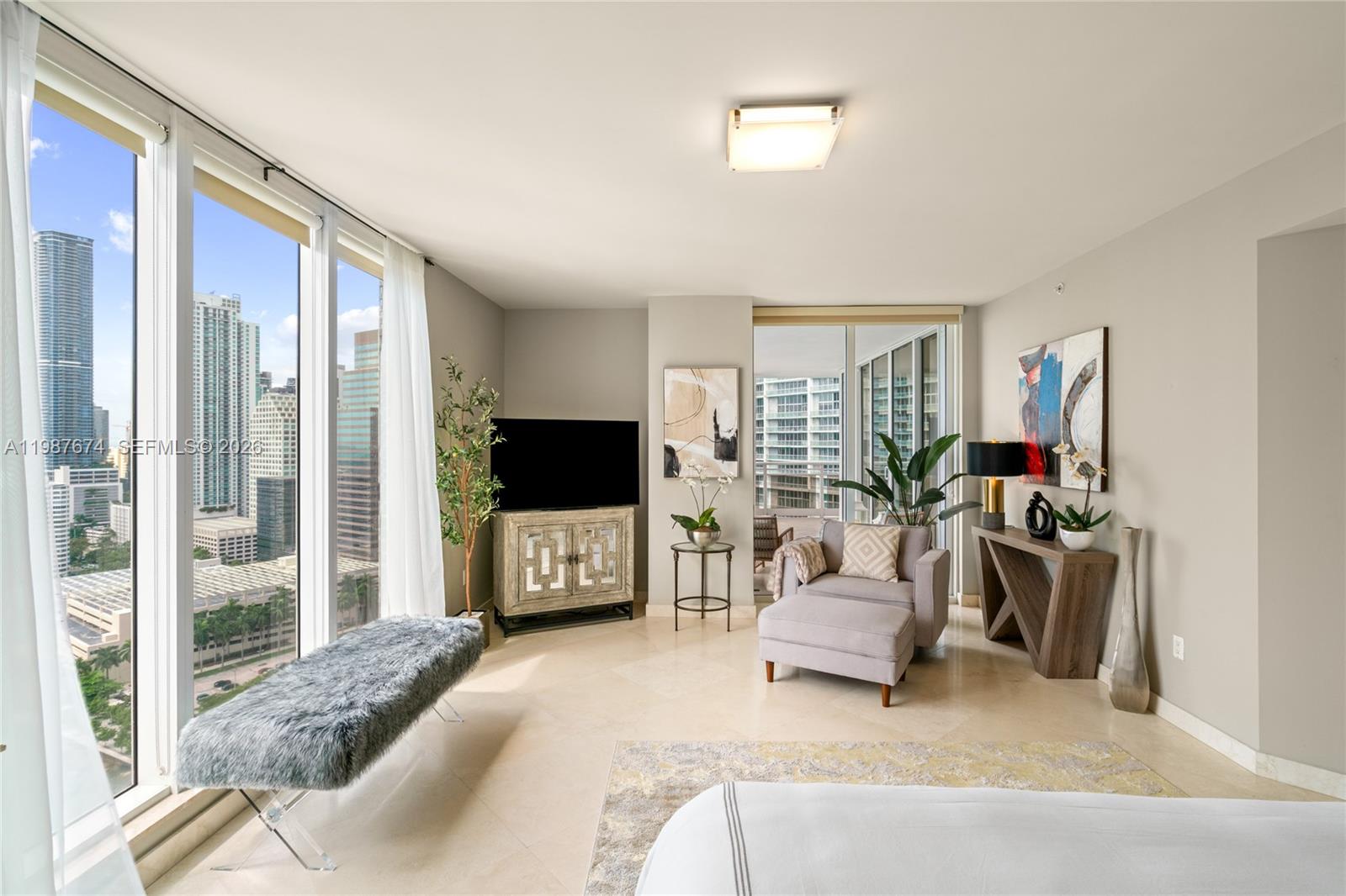 901 Brickell Key Boulevard, Unit 2804 Miami, FL 33131 - Photo 23 of 95