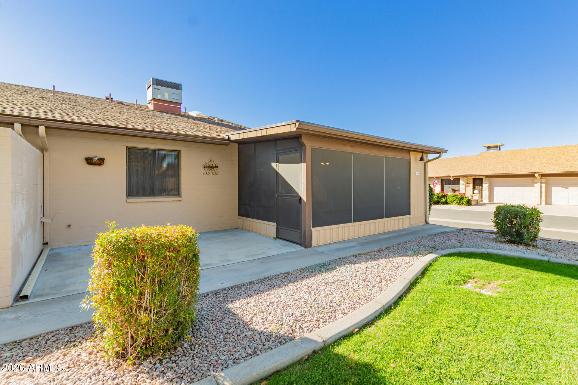 520 South Greenfield Road, Unit 30 Mesa, AZ 85206 - Photo 27 of 29 a view of a house with a yard