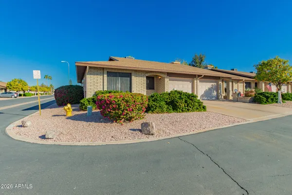 $275,000 | 520 South Greenfield Road, Unit 30, Mesa, AZ 85206