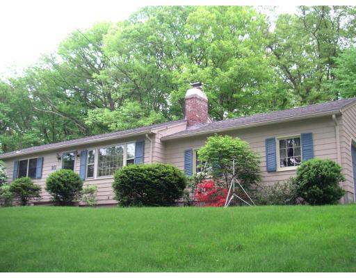 20 Horseshoe Road Chelmsford, MA 01824 - Photo 1 of 21 Gallery Image 1