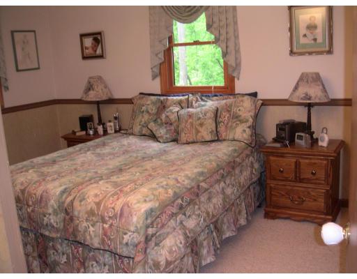 20 Horseshoe Road Chelmsford, MA 01824 - Photo 13 of 21 Gallery Image 13