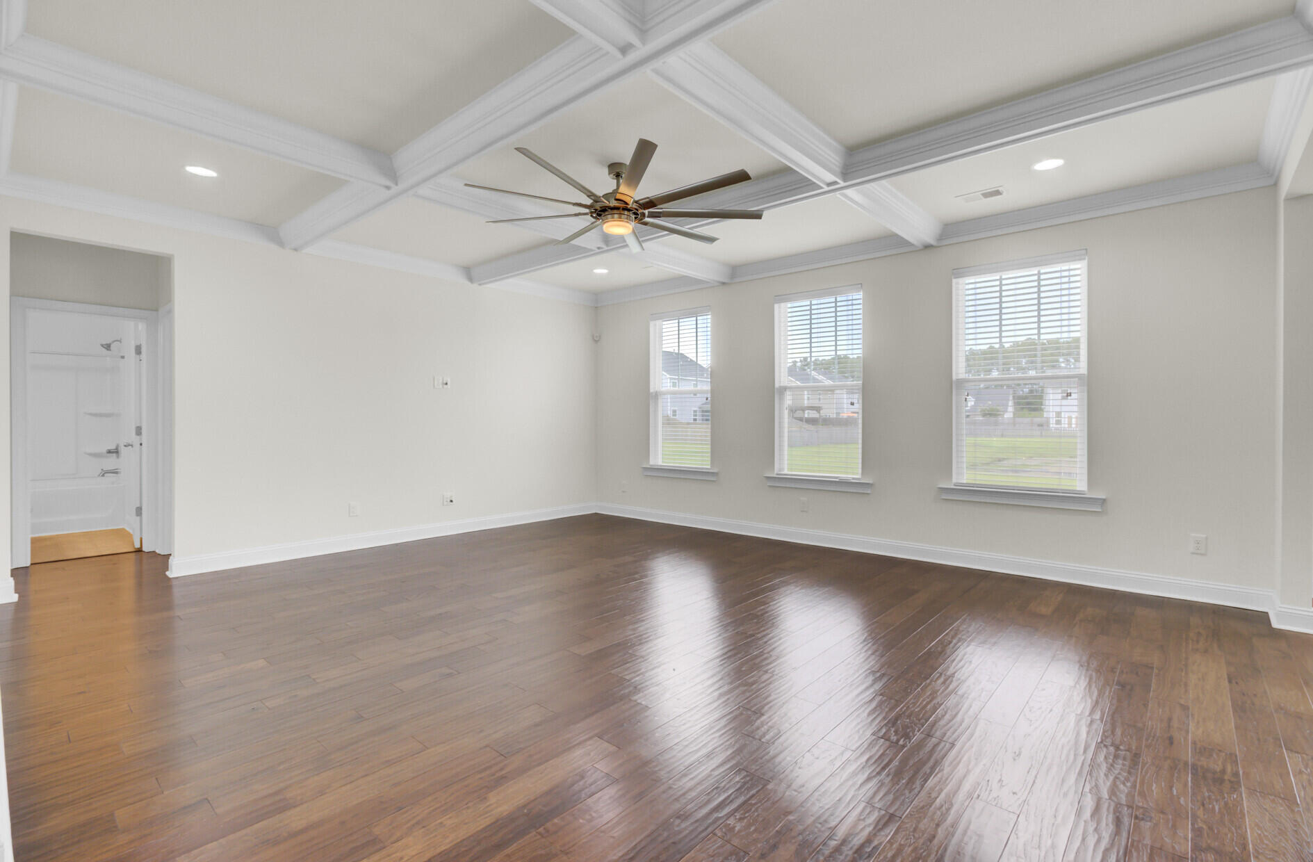 461 Spectrum Road Summerville, SC 29486 - Photo 14 of 77 24_16_mls