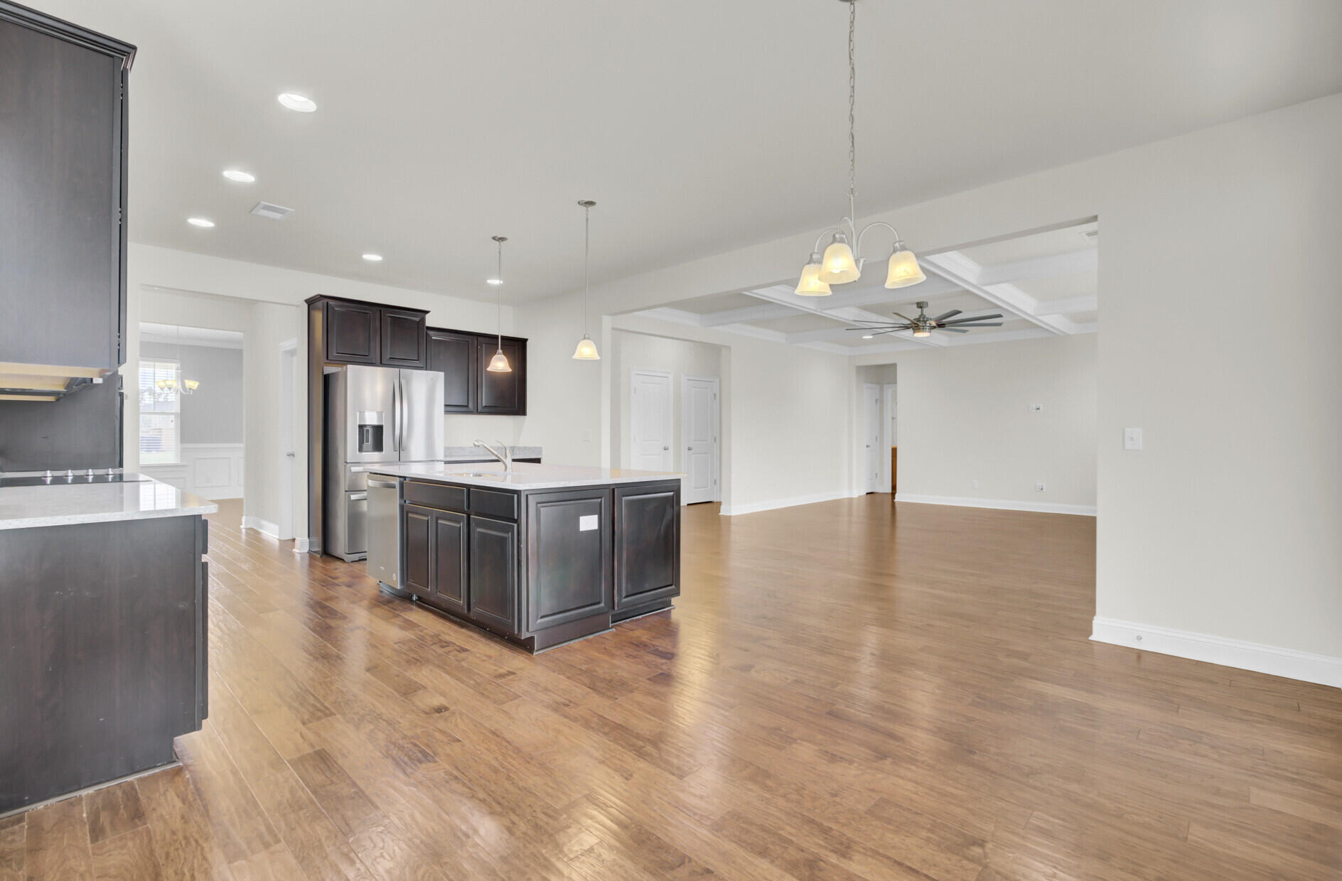 461 Spectrum Road Summerville, SC 29486 - Photo 26 of 77 36_28_mls