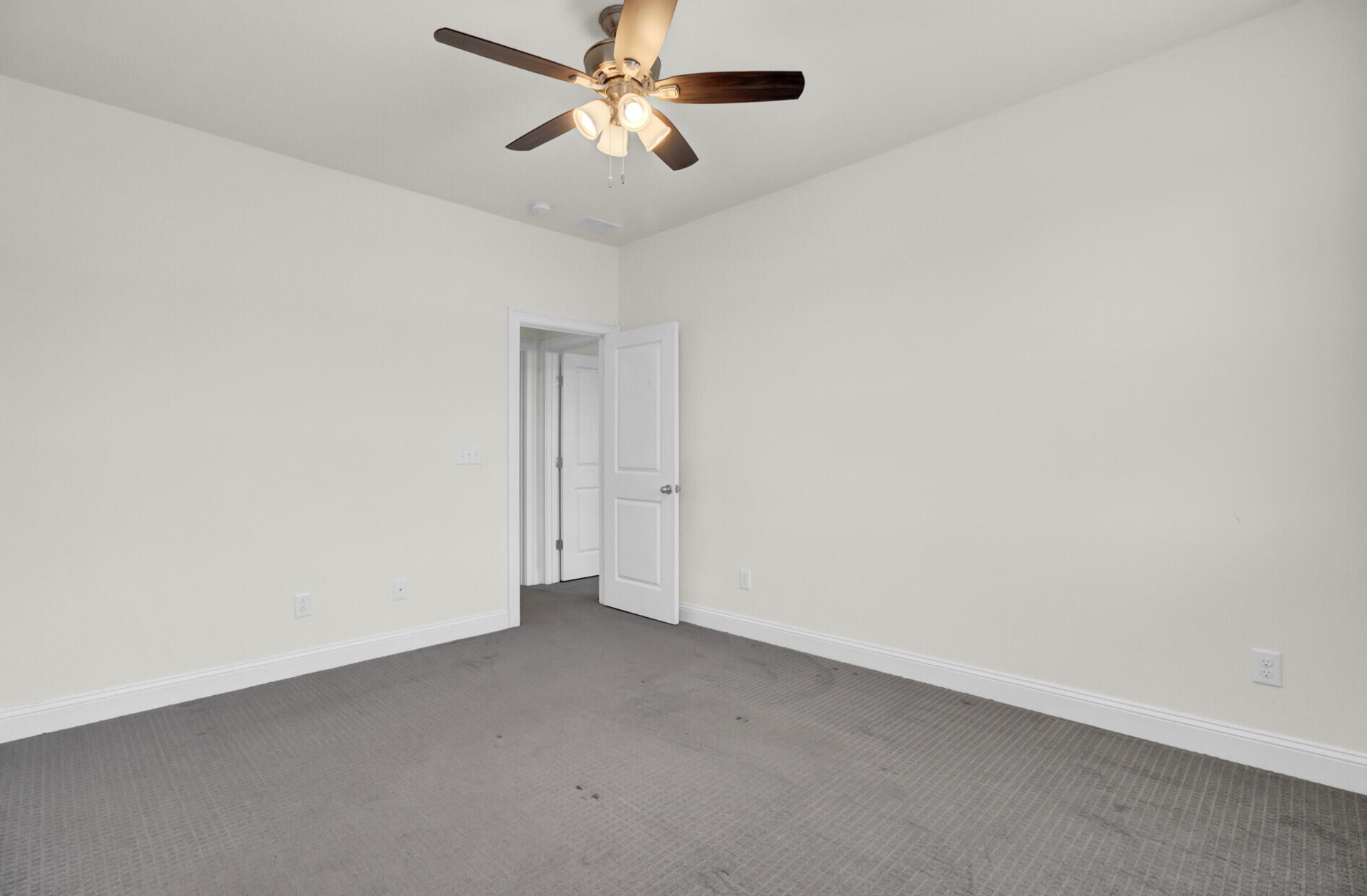 461 Spectrum Road Summerville, SC 29486 - Photo 46 of 77 57_49_mls