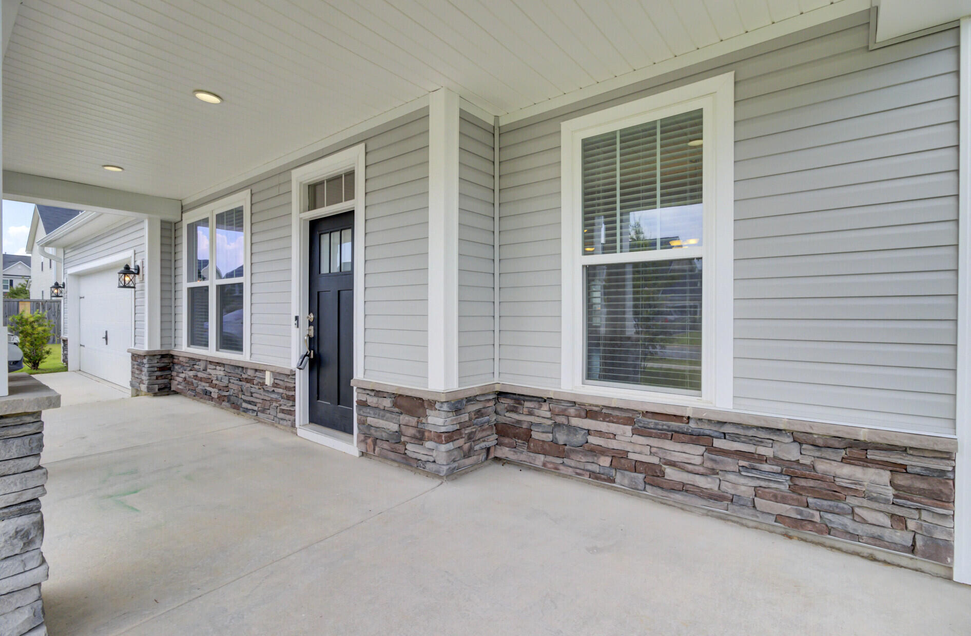 461 Spectrum Road Summerville, SC 29486 - Photo 5 of 79 14_6_mls