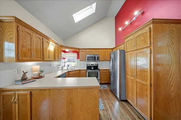 $300,000 | 19512 East 9th Street South, Independence, MO 64056