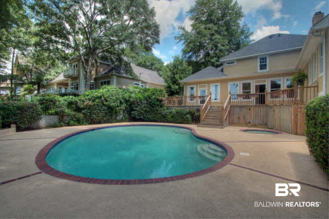 170 Clubhouse Circle Fairhope, AL 36532 - Photo 36 of 38 back view