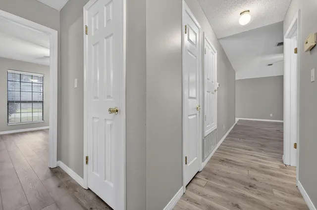 a bathroom with bathtub