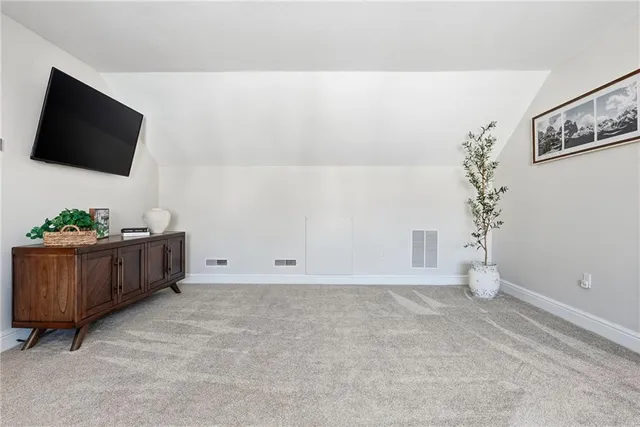 $574,900 | 113 Hill Pl Drive, McDonald, PA 15057