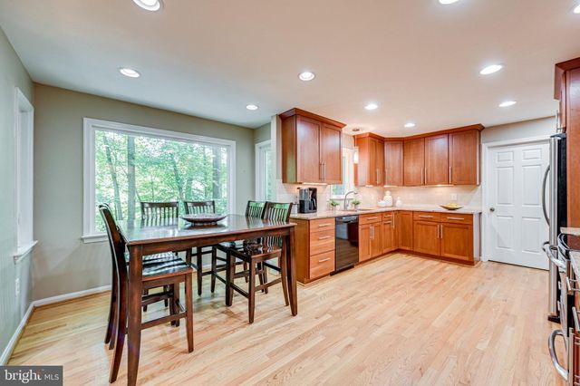 $1,100,000 | 1514 Snughill Court, Vienna, VA 22182