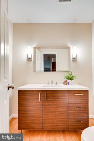 $1,100,000 | 1514 Snughill Court, Vienna, VA 22182