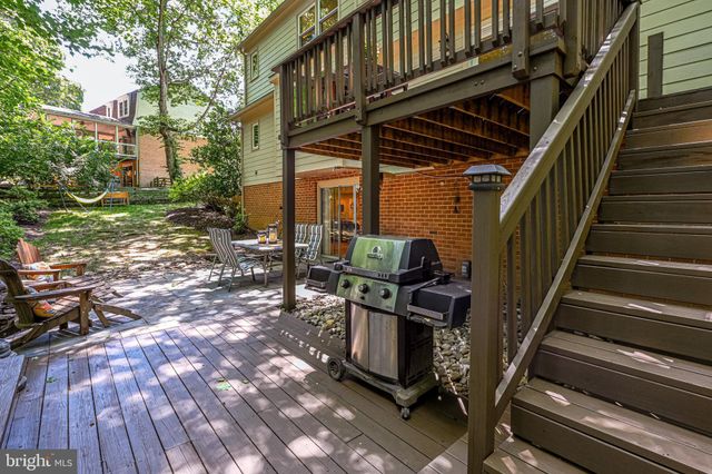 $1,100,000 | 1514 Snughill Court, Vienna, VA 22182