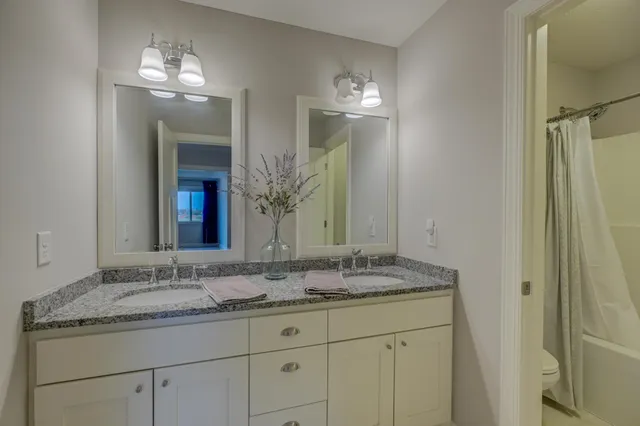 $749,900 | 4798 Prairie Trail North, Hugo, MN 55038